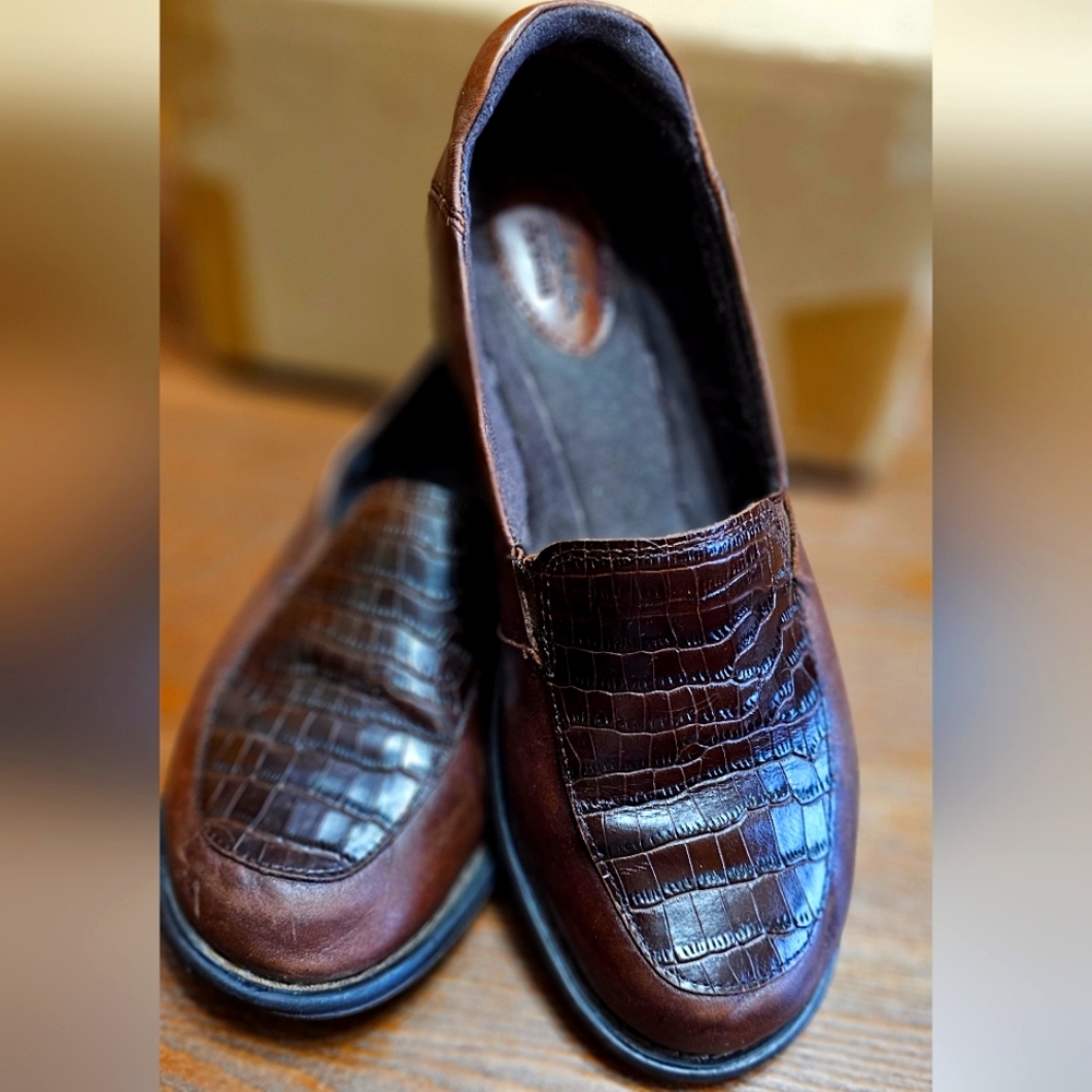 Clarks Women's Artisan Loafers